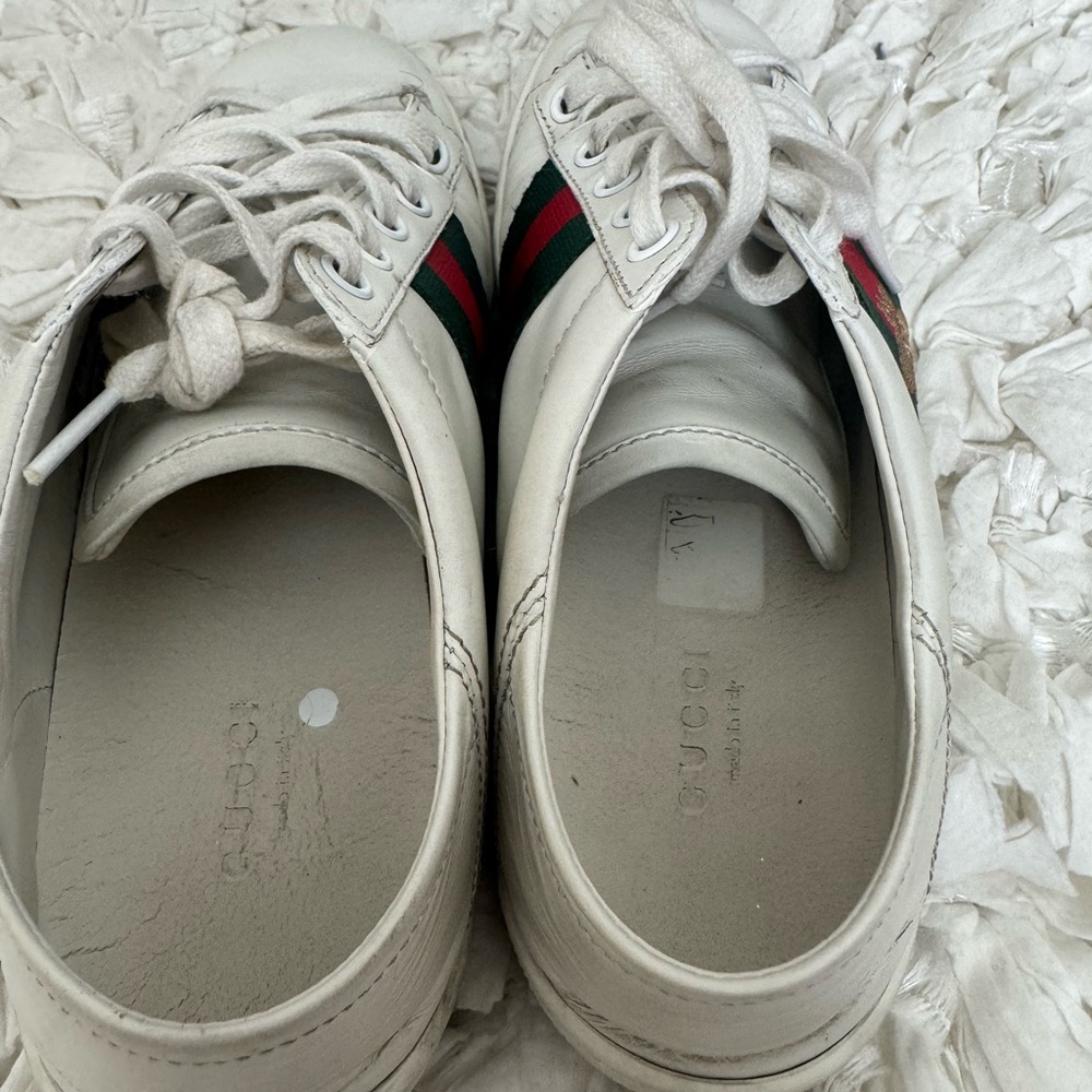 Gucci Sneakers 100 % Authentic womens - Picture 3 of 6